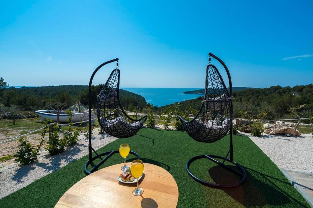 Isolated Paradise Adio Mare Milna  Exterior photo