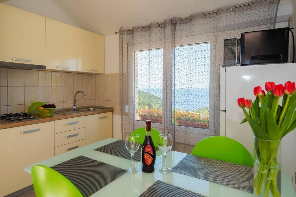 Isolated Paradise Adio Mare Milna  Exterior photo