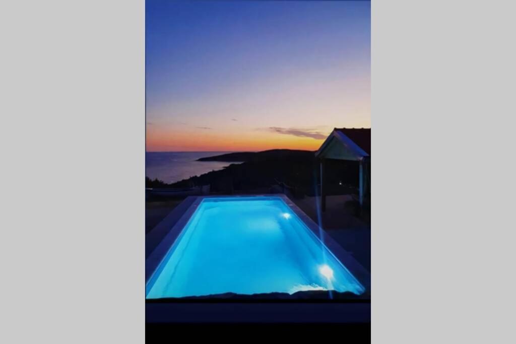 Isolated Paradise Adio Mare Milna  Exterior photo